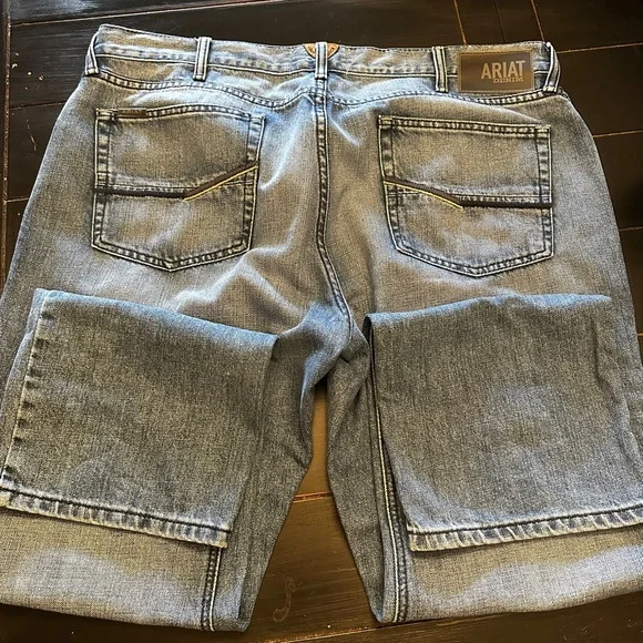 Mens Ariat M4 relaxed straight leg - Picture 2 of 2